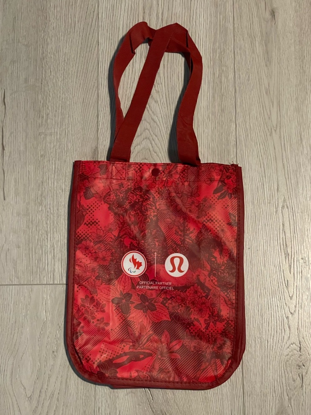 FREE GIFT! Lululemon Team Canada Olympics Reusable Shopping Bag - Small Red Tote